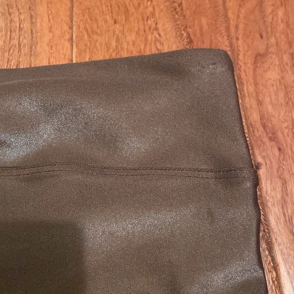 Koral leggings in Small - Picture 9 of 10